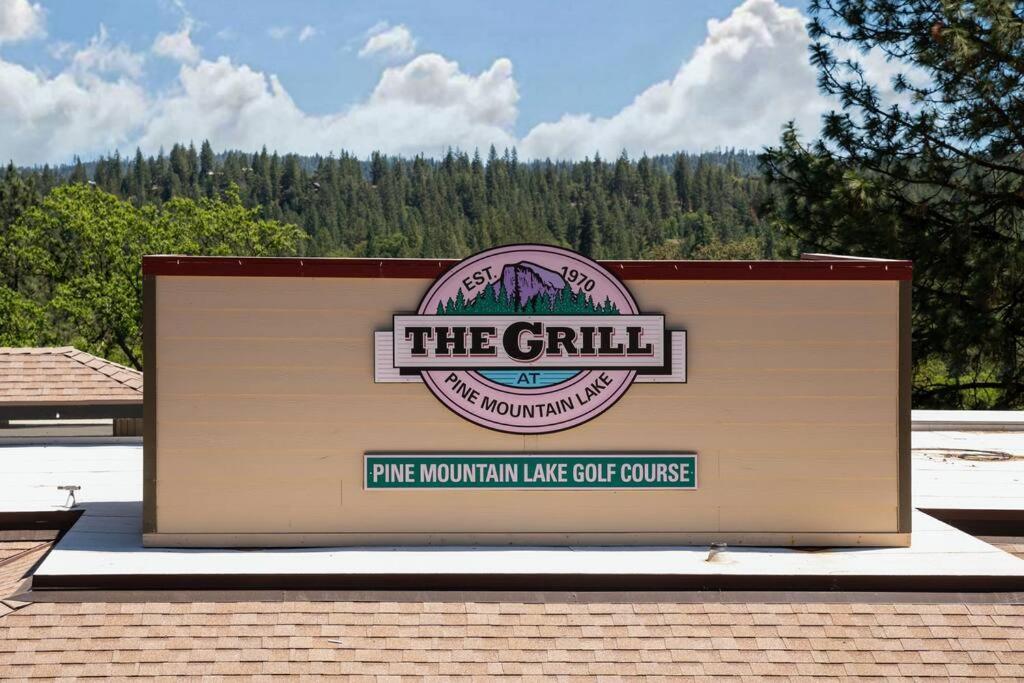 New Luxury Lake House In Pine Mountain Lake Close To Yosemite! Perfect For All Seasons! Great For Retreats, Getaways, Celebrations, And More! Groveland Exteriör bild