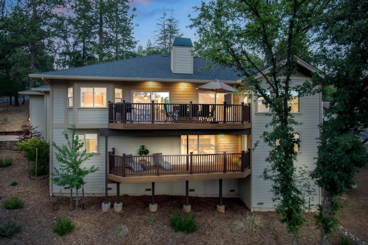 New Luxury Lake House In Pine Mountain Lake Close To Yosemite! Perfect For All Seasons! Great For Retreats, Getaways, Celebrations, And More! Groveland Exteriör bild
